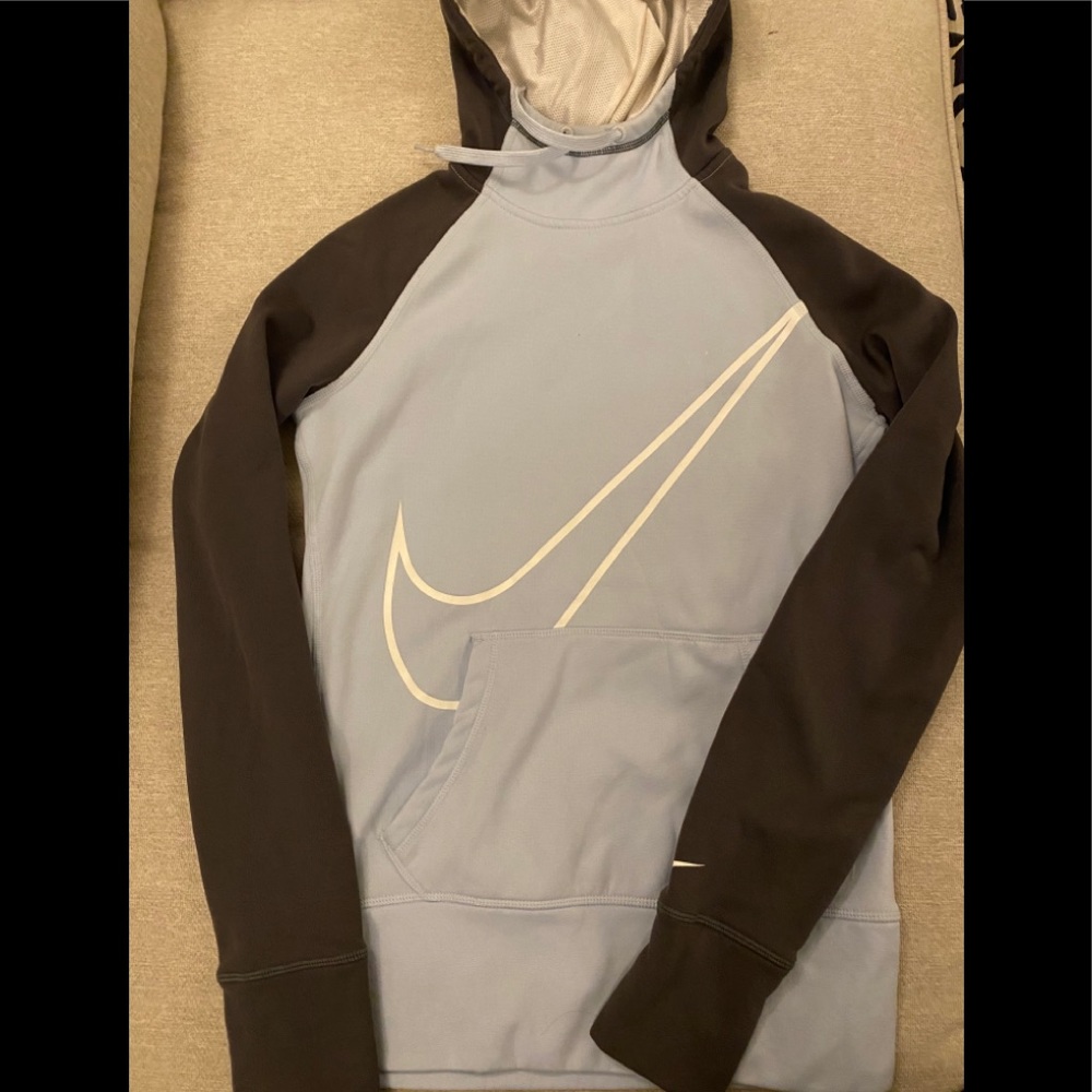 Nike Therma-Fit Hoodie